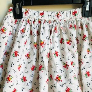 🚨Moving Sale🚨100%cotton Gap floral skirt size 8